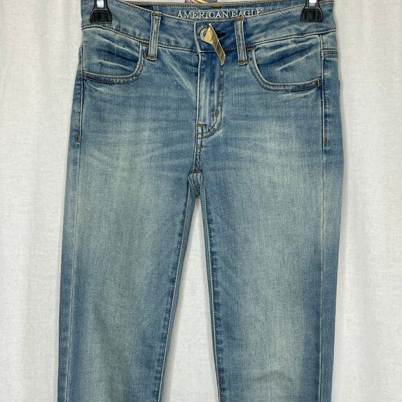 American Eagle NWT Size 00 Long Jegging Jeans Medium Wash Blue Skinny New - Picture 3 of 12
